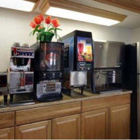 Americas Best Value Inn Oklahoma City South Экстерьер фото