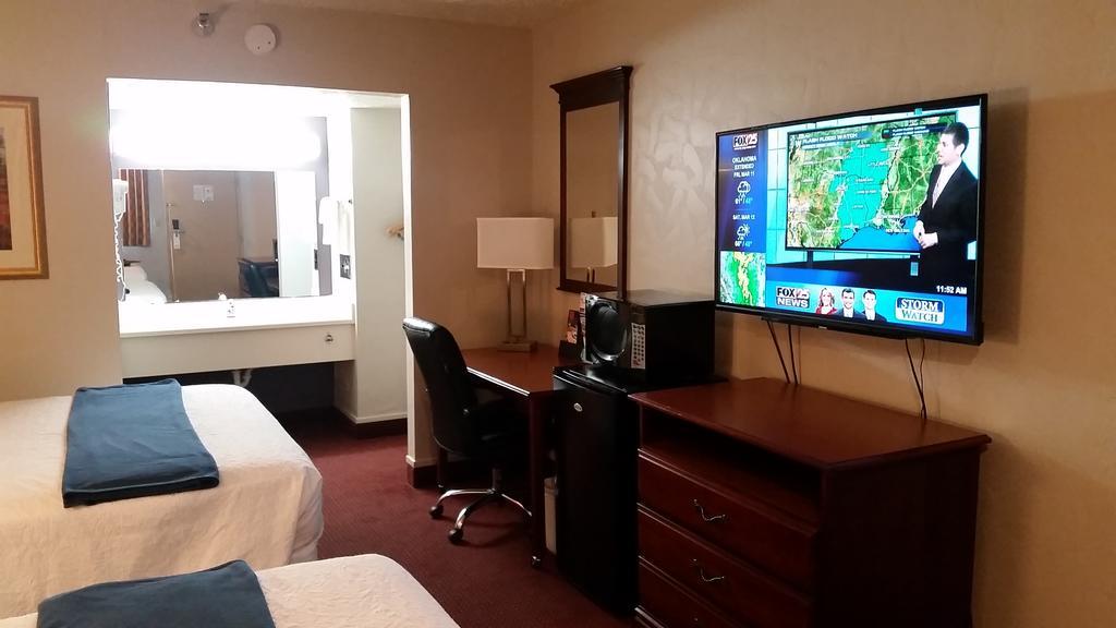 Americas Best Value Inn Oklahoma City South Экстерьер фото