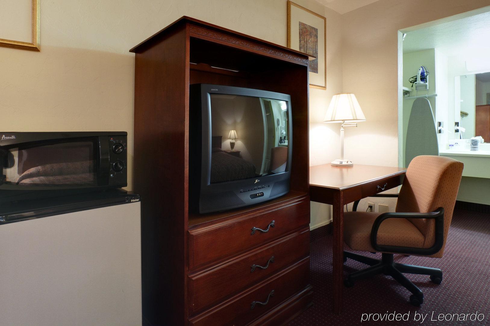 Americas Best Value Inn Oklahoma City South Экстерьер фото