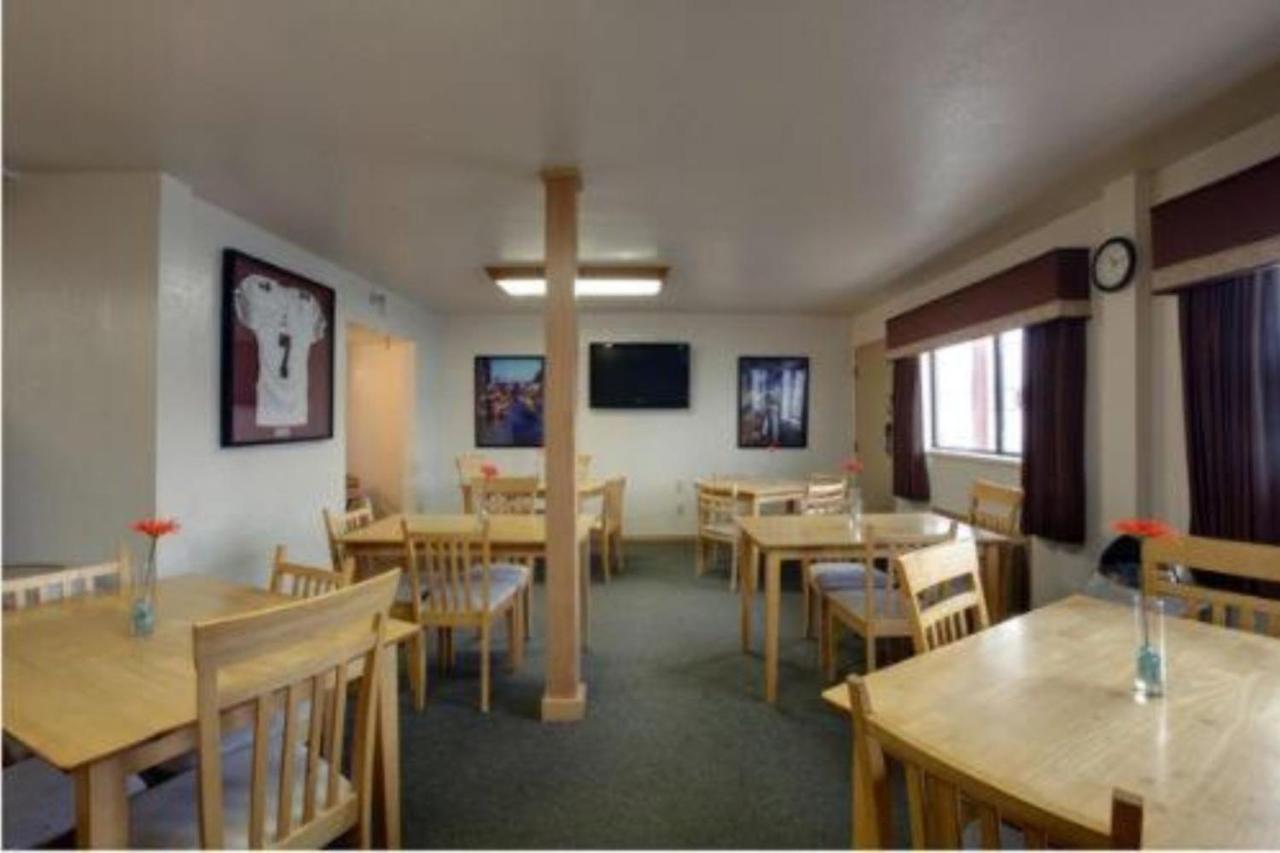 Americas Best Value Inn Oklahoma City South Экстерьер фото